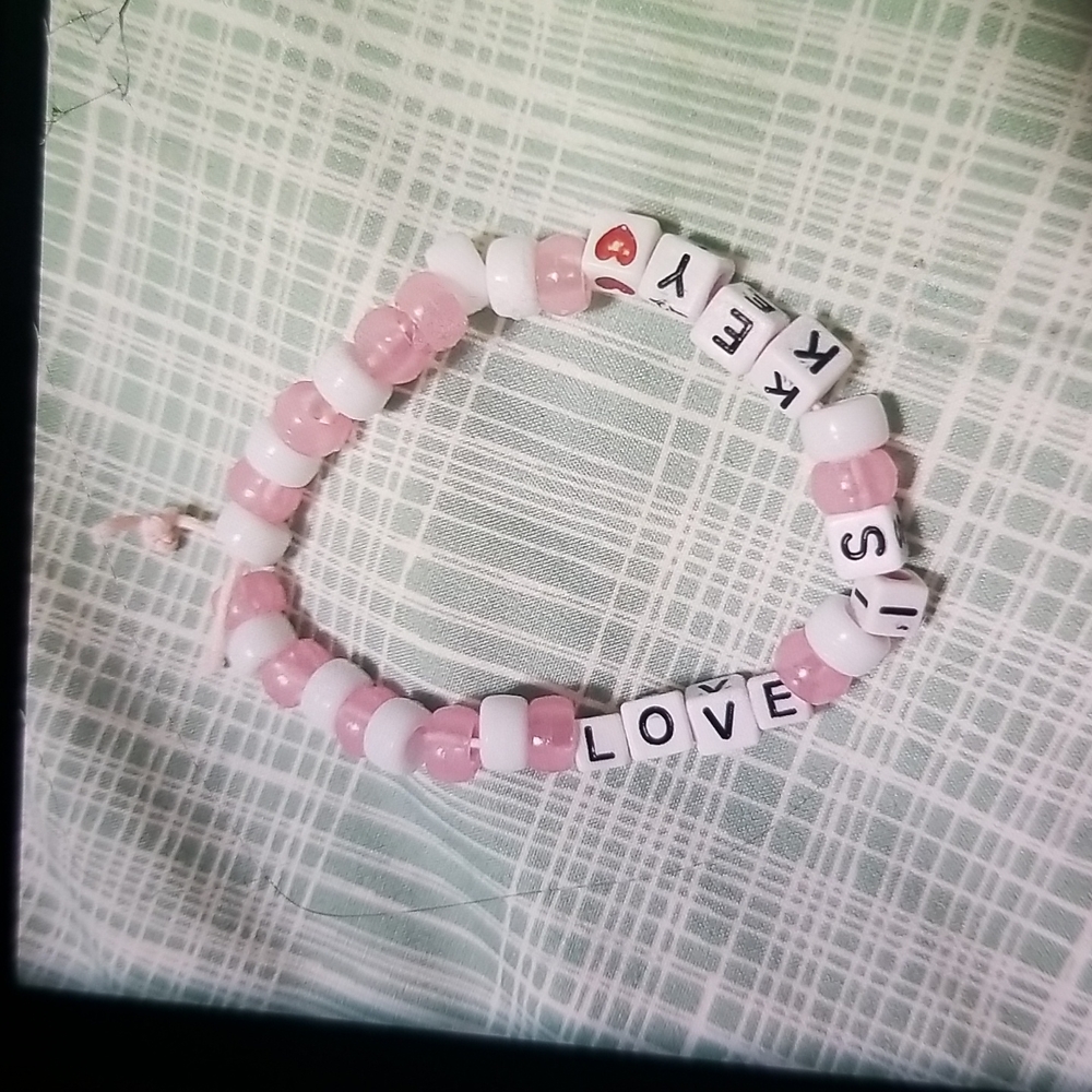 Love is key❤ bracelet!